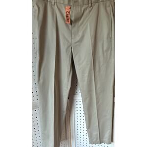 Brooks Brothers Advantage Chino Stretch Clark Fit Beige 35W / 30L Straight Twill